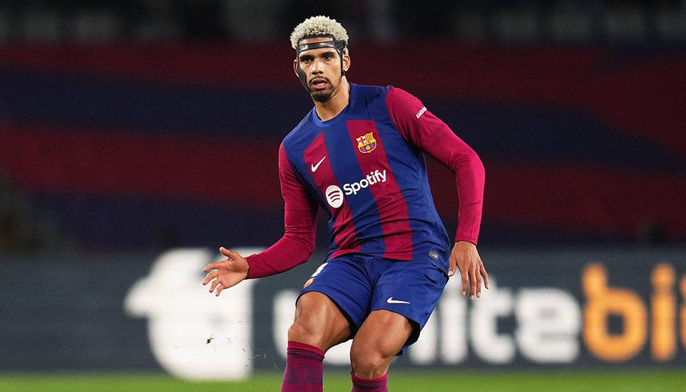 Araujo weist Gerüchte um Bayern-Wechsel zurück