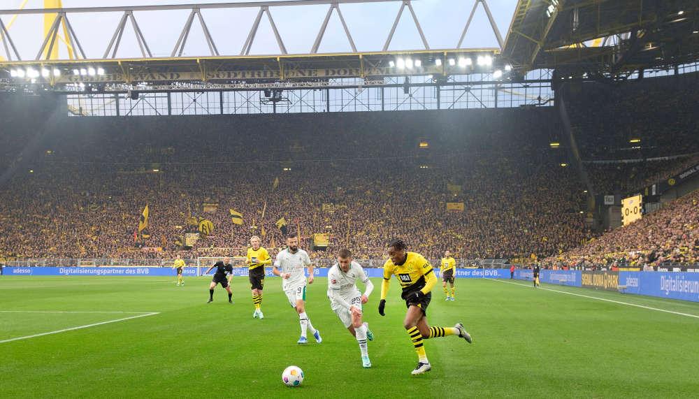 Die schönsten Fussballstadien Europas: Ein faszinierender Blick hinter die Kulissen