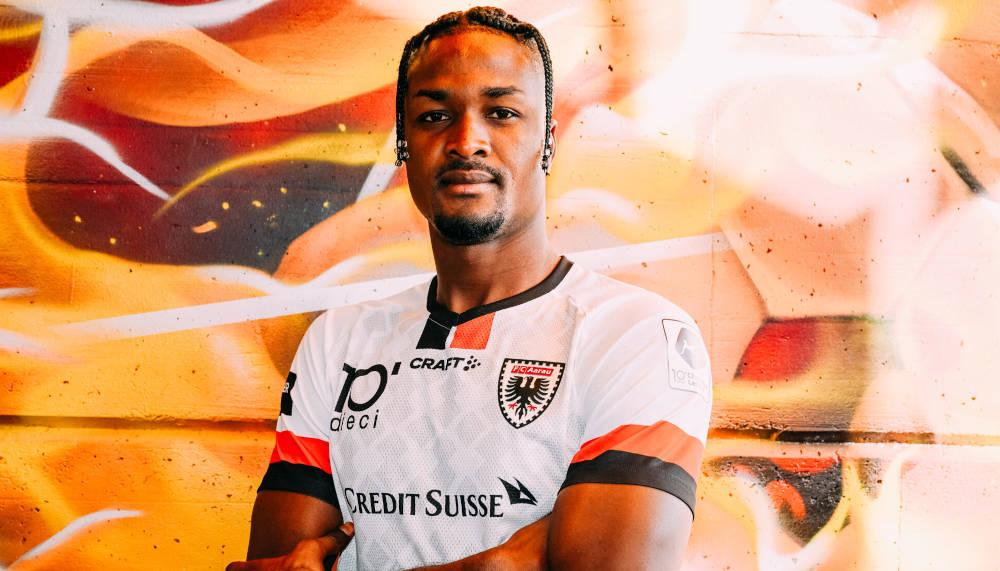 Aarau verpflichtet einen ghanaischen Verteidiger