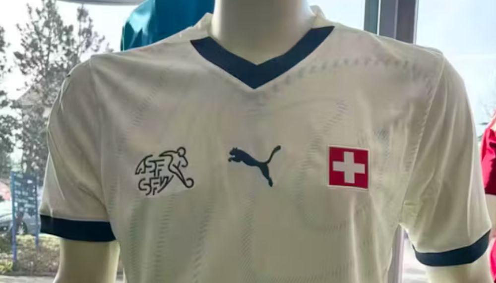 Das neue Nati-Trikot ist teilweise blau