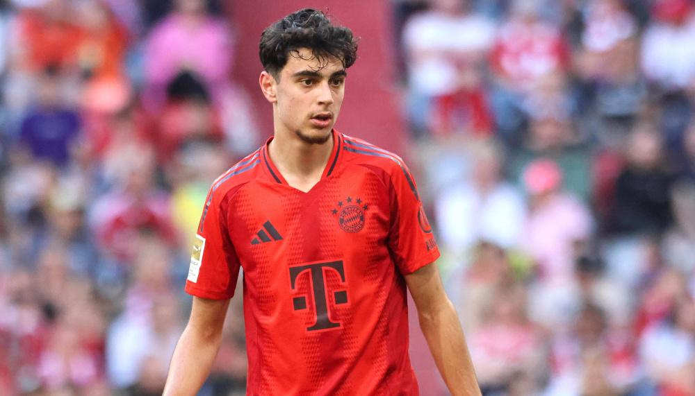 Youngster Pavlovic verlängert Vertrag beim FC Bayern