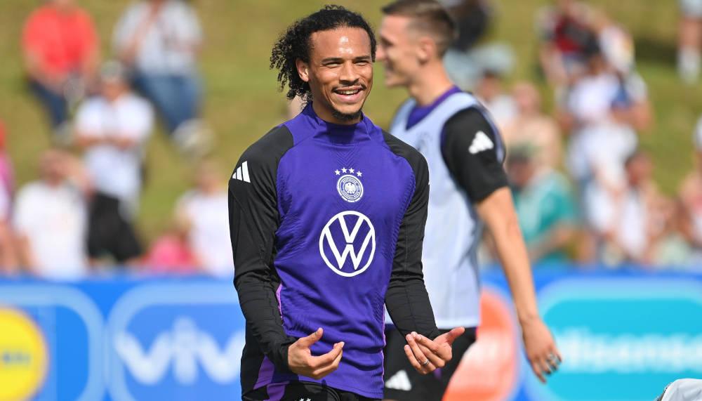 Leroy Sané spricht stundenlang mit Max Eberl