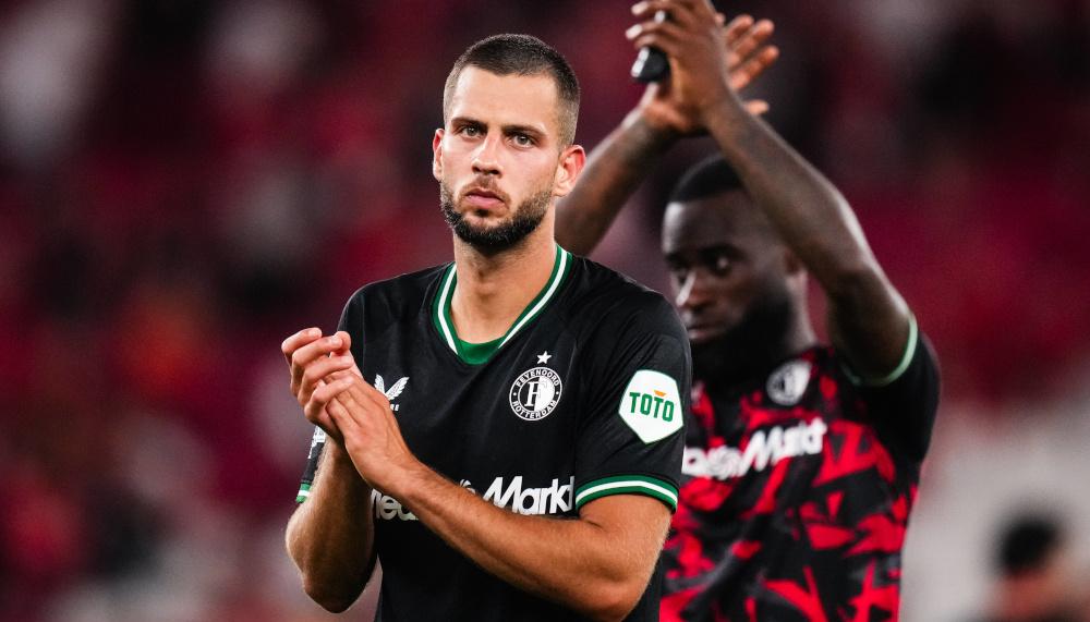 Feyenoord lehnt erstes Atlético-Angebot für Hancko ab