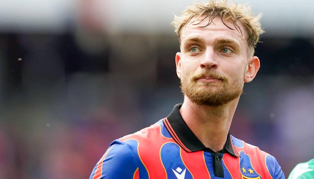 FCB-Stürmer Bradley Fink tätigt einen Last Minute-Wechsel