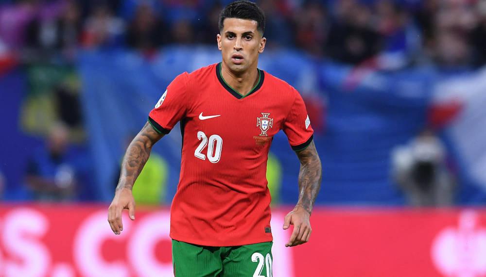 Saudi-Klub gibt Angebot für João Cancelo ab