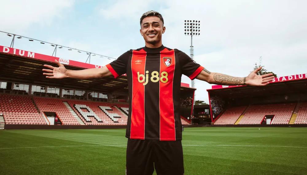 Barça-Verteidiger Julian Araujo wechselt nach England