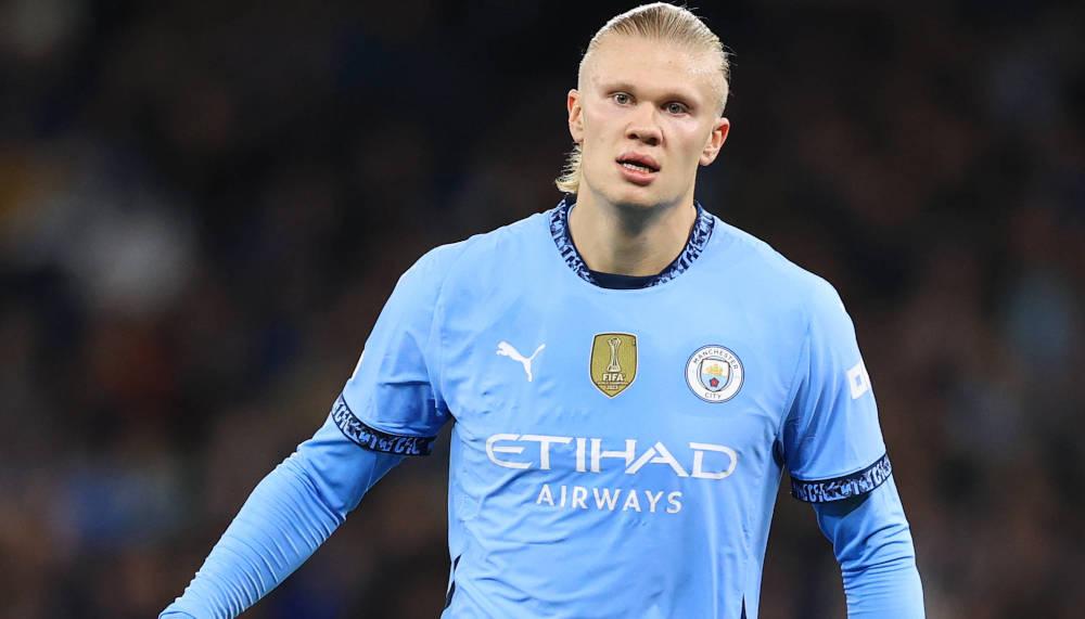 Pep Guardiola steht Erling Haaland zur Seite