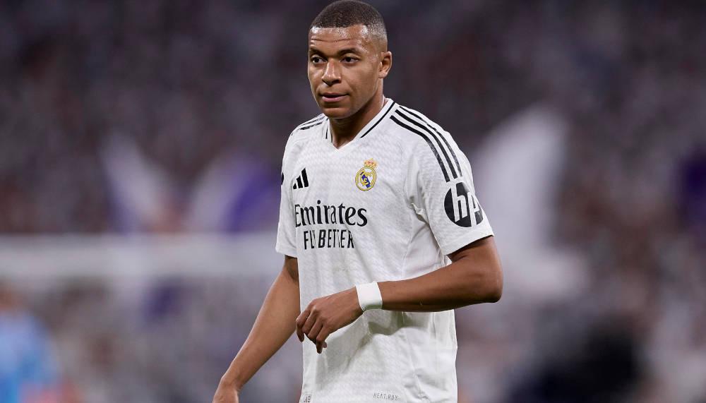 Kylian Mbappé kehrt am Montag nach Paris zurück