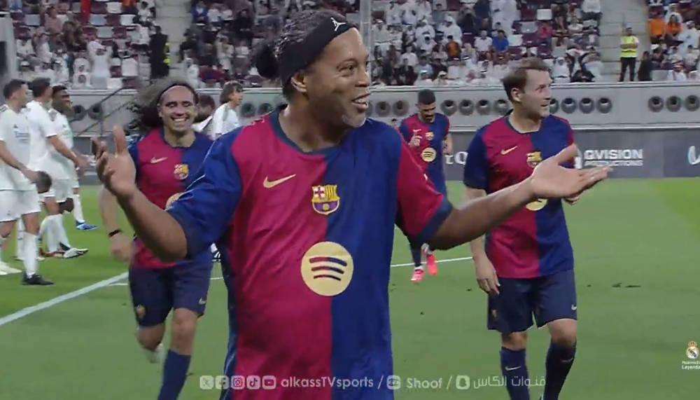 Ronaldinho brilliert mit 44 Jahren bei Clasico der Legenden