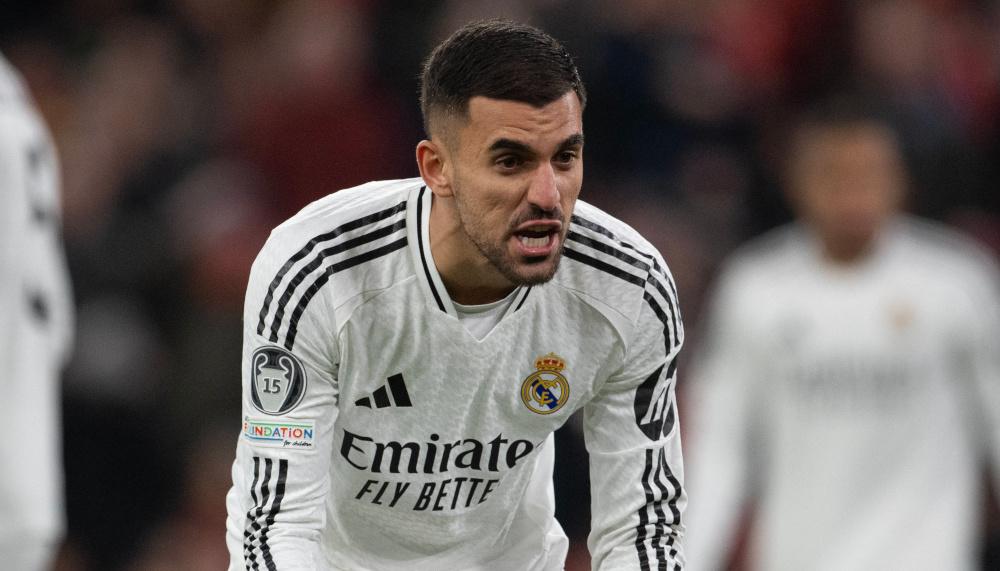 Real-Star vor Abschied im Winter