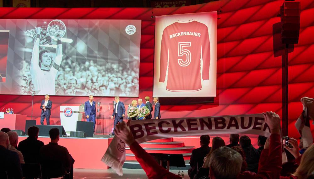 Bayern München ehrt Legende Beckenbauer durch Rücktritt der Nummer ‚5‘