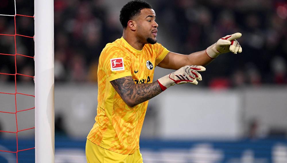 Freiburg-Goalie Atubolu wird von Premier Ligist beobachtet