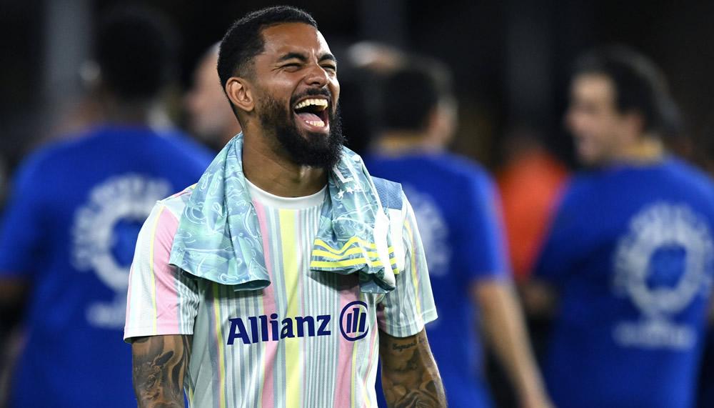 Douglas Luiz 1000 imago