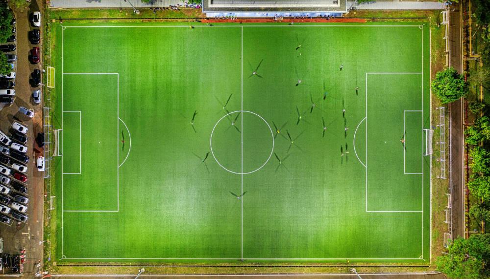 Online Ressourcen im Fokus der Taktikanalyse grosser europäischer Teams