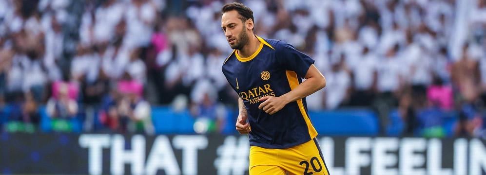 Hakan Calhanoglu 997 imago