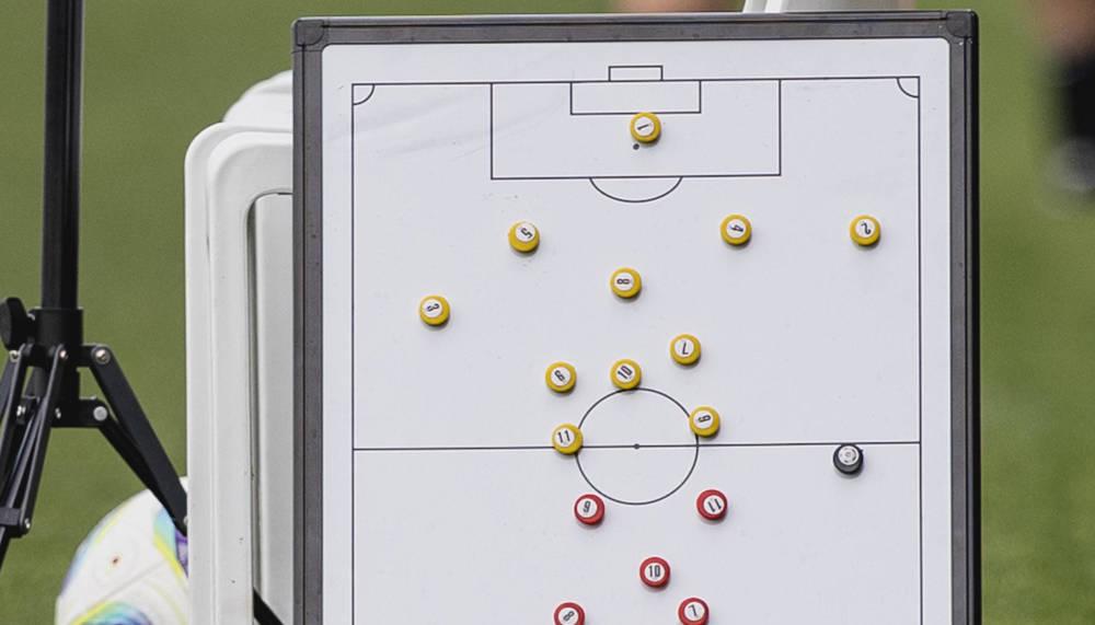 Die besten Fussballformationen für Offensivfussball – Taktische Vielfalt und moderne Ansätze