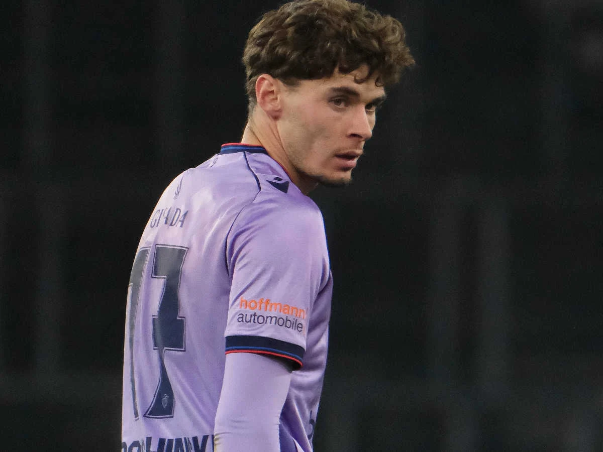 FCB-Stürmer Moritz Broschinski hat sich am Knie verletzt