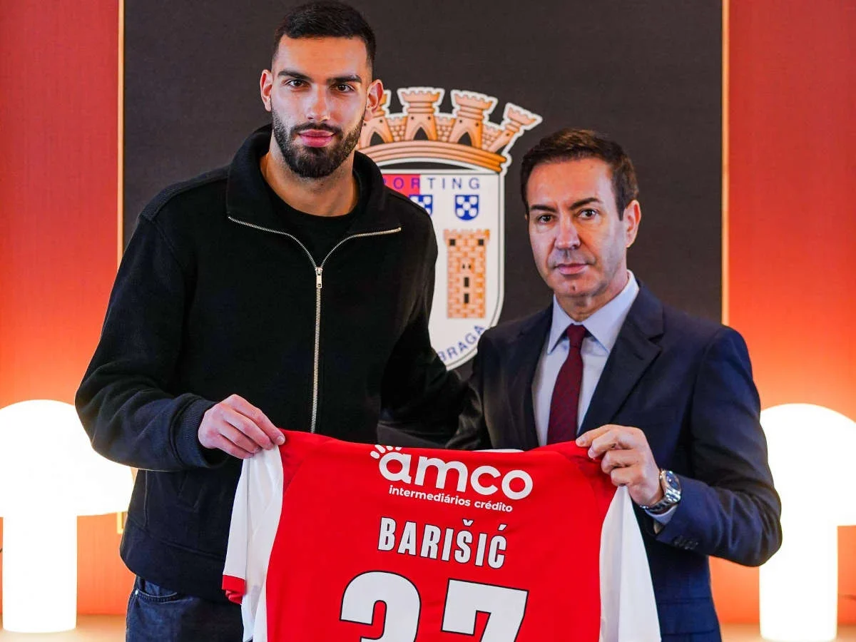 Der FC Basel verkündet den Abgang eines Verteidigers