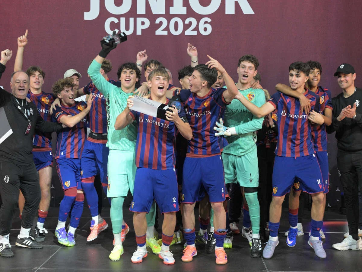 Basler U19 gewinnt als 1. Schweizer Team den Mercedes-Benz Cup