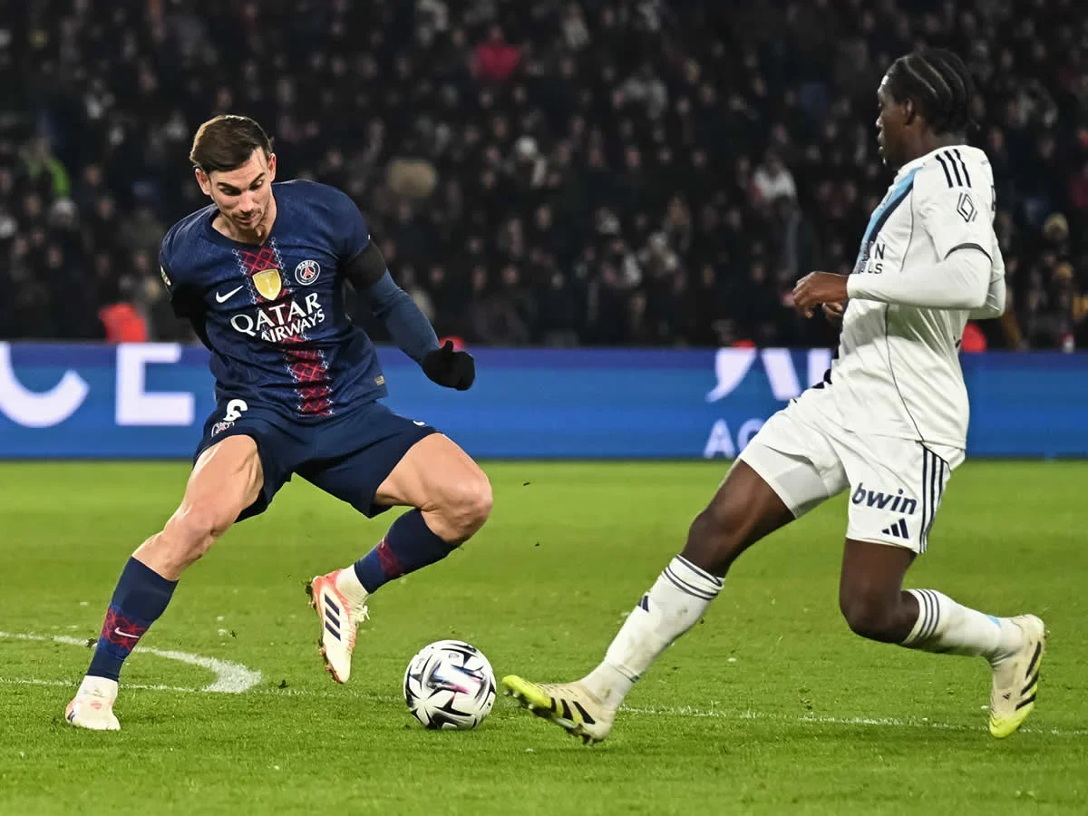 PSG würde Mittelfeld-Star zum Spottpreis ziehen lassen