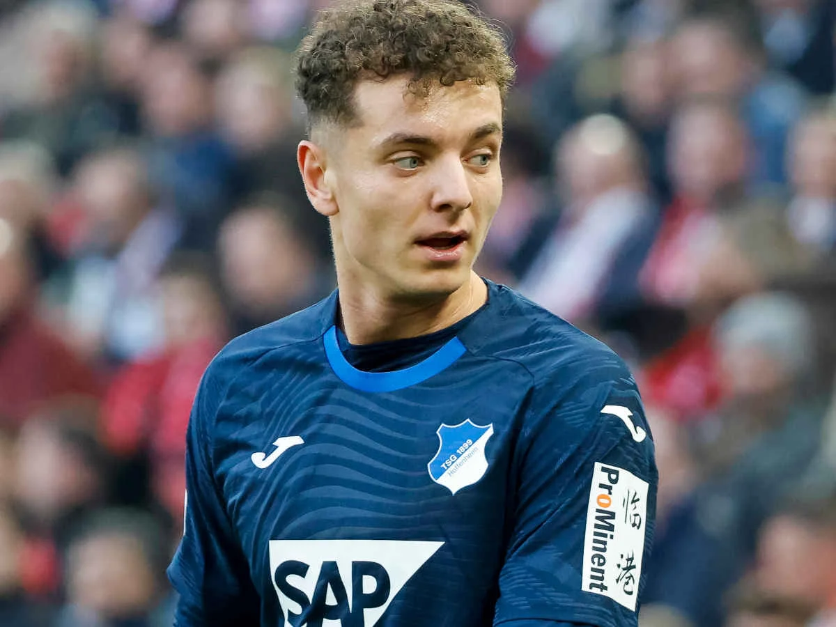 Bayern-Transferziel Fisnik Asllani heizt Barça-Gerüchte an