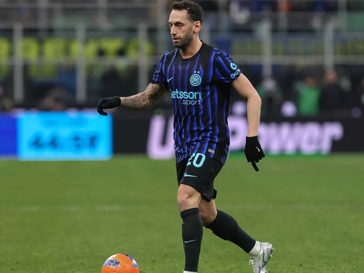 Inter schmettert ein Angebot für Hakan Calhanoglu sofort ab