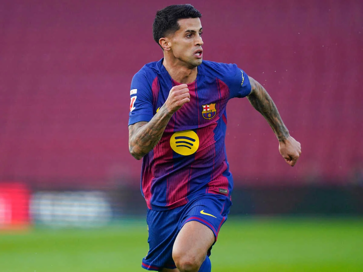 Barça-Coach Hansi Flick kritisiert João Cancelo nach Startelfdebüt