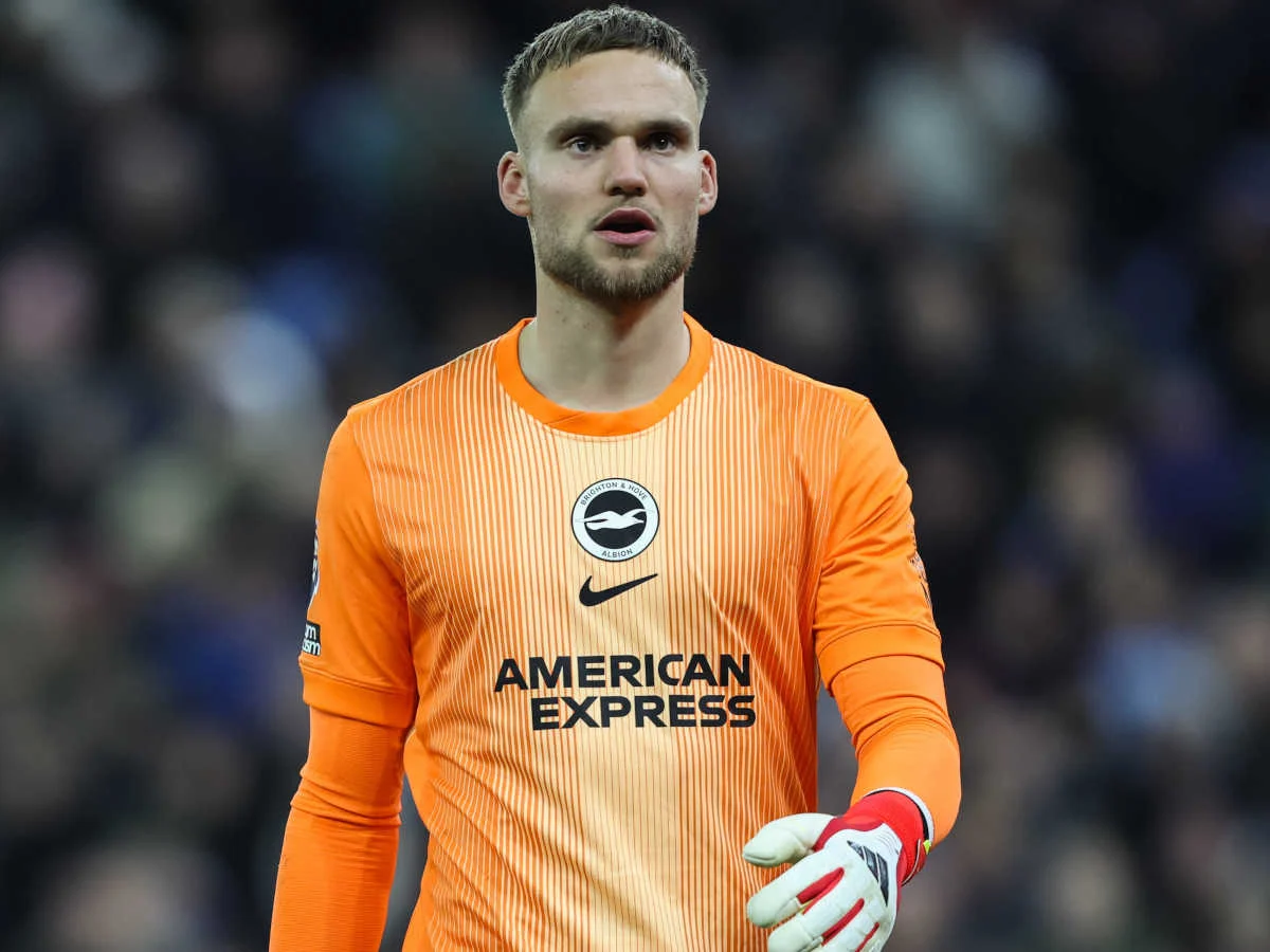 Der FC Bayern hat den Brighton-Goalie als Neuer-Nachfolger im Blick