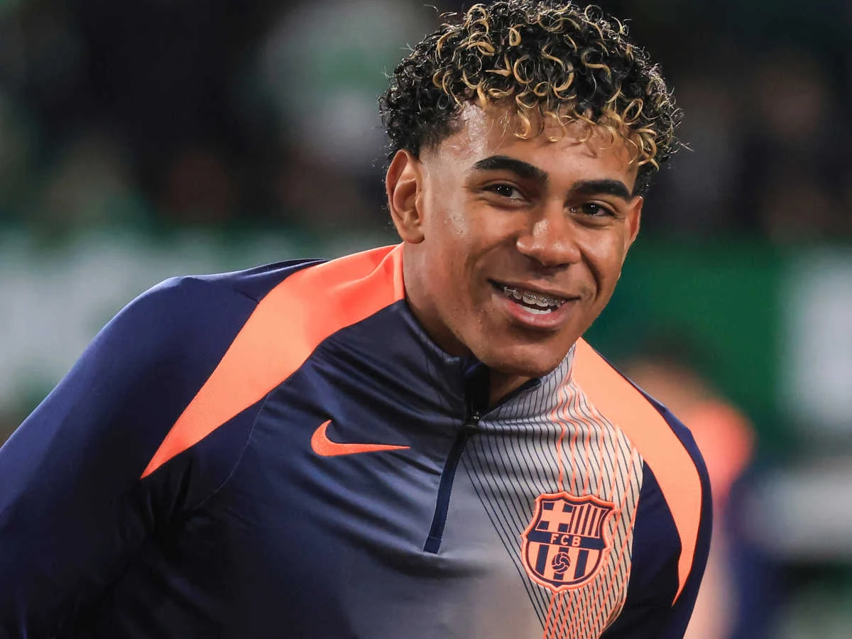 Lamine Yamal schwört Barça bei einem Auftritt ewige Treue