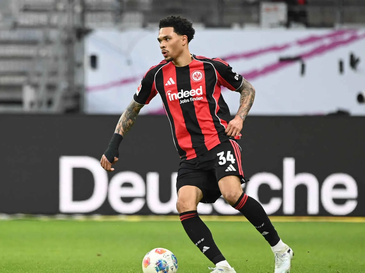 Eintracht-Profi Nnamdi Collins steht vor Transfer ins Ausland