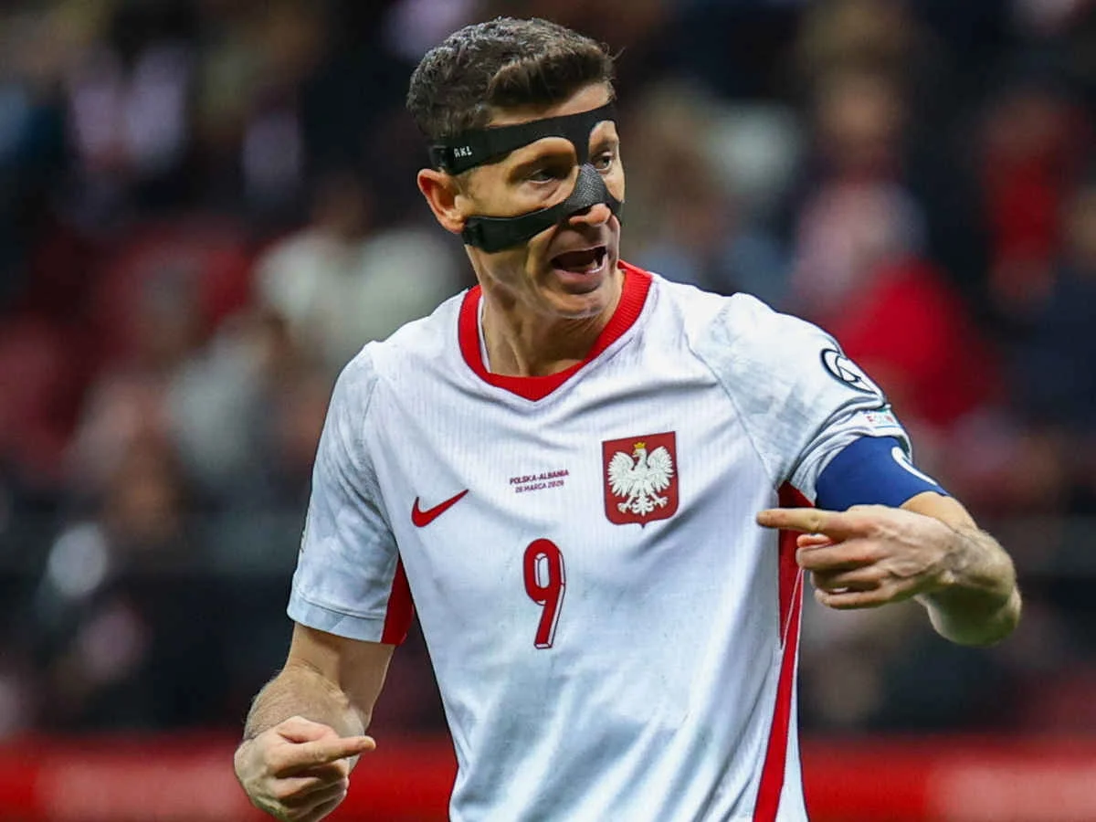 Lewandowski trifft sich bei WM-Playoff-Spiel mit Klubbossen