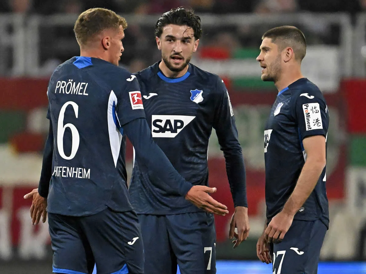 Leon Avdullahu nach Augsburg-Remis stinksauer