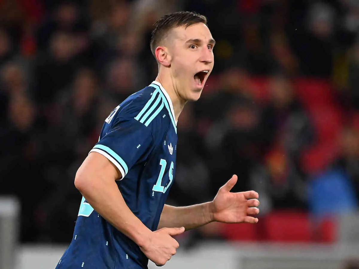 Dy klube të Premierligës po nxitojnë përpara pas deklaratës së Schlotterbeck