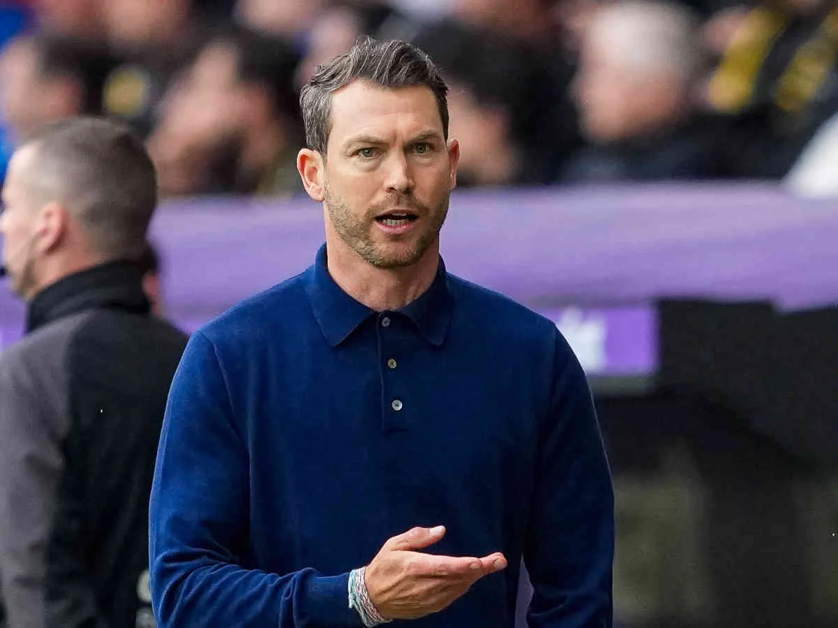 David Degen stellt Lichtsteiner eine Job-Garantie aus