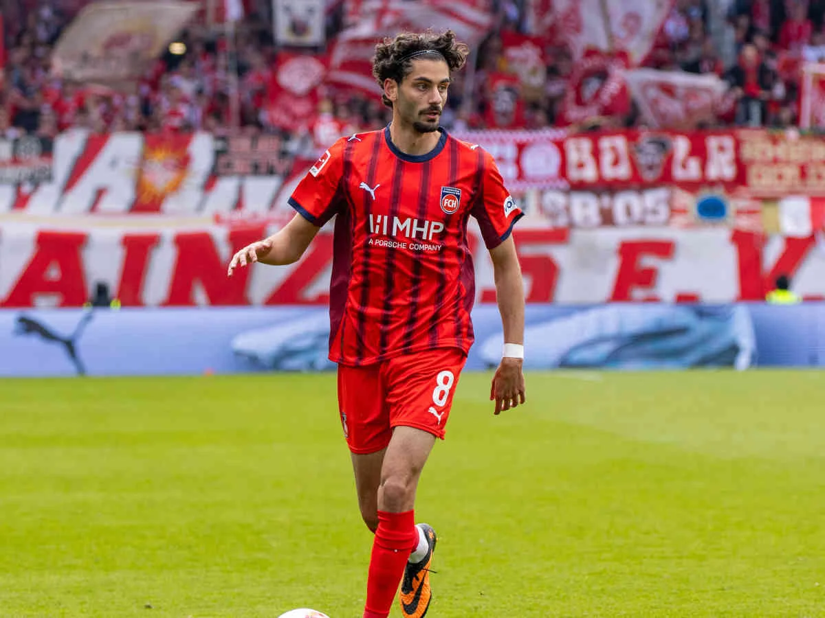 Eren Dinkçi könnte von Freiburg wieder zu einem Ex-Klub zurückkehren
