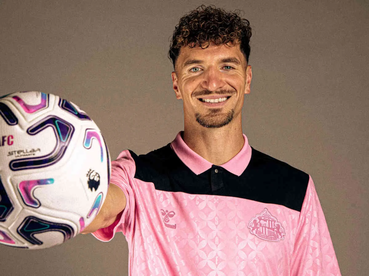 Thomas Meunier hat seinen Vertrag in der Premier League unterzeichnet