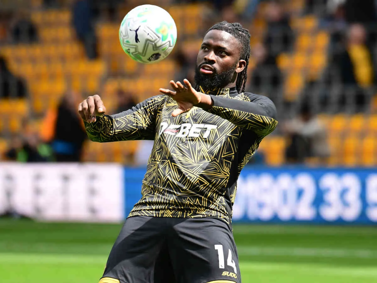 Ajax schnappt sich nigerianischen Stürmer für bis zu 22 Millionen