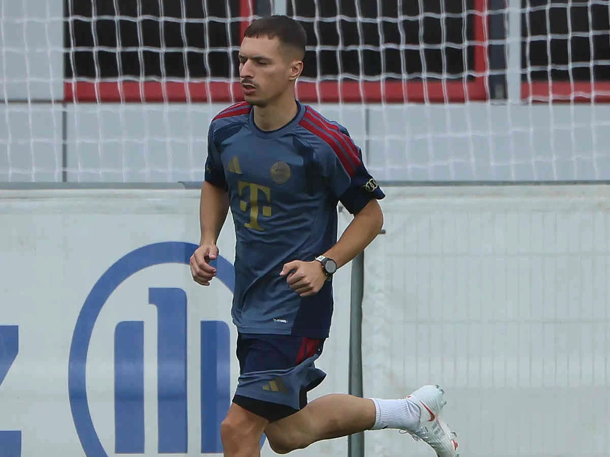 Die Bayern haben einen Abnehmer für Bryan Zaragoza gefunden