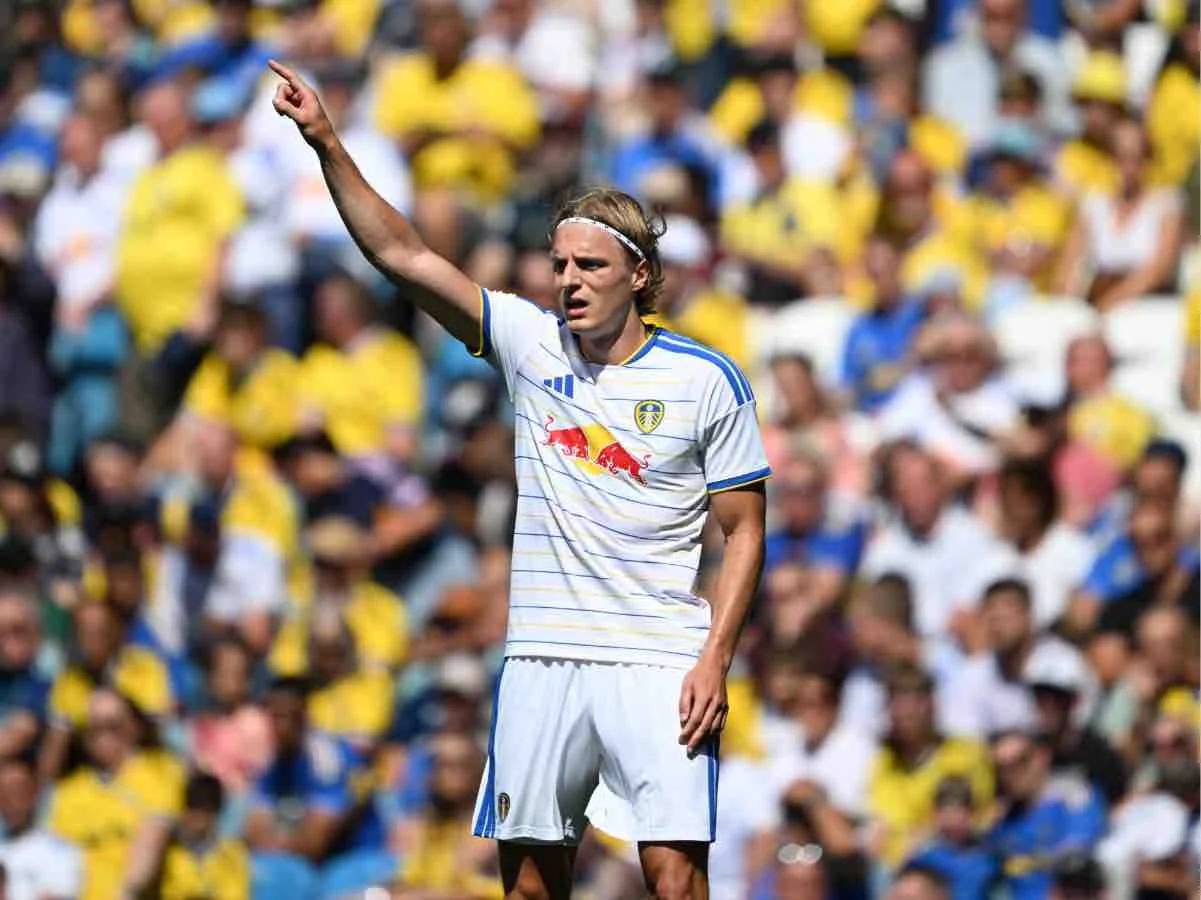 Bornauw vor Leihe zum Hamburger SV