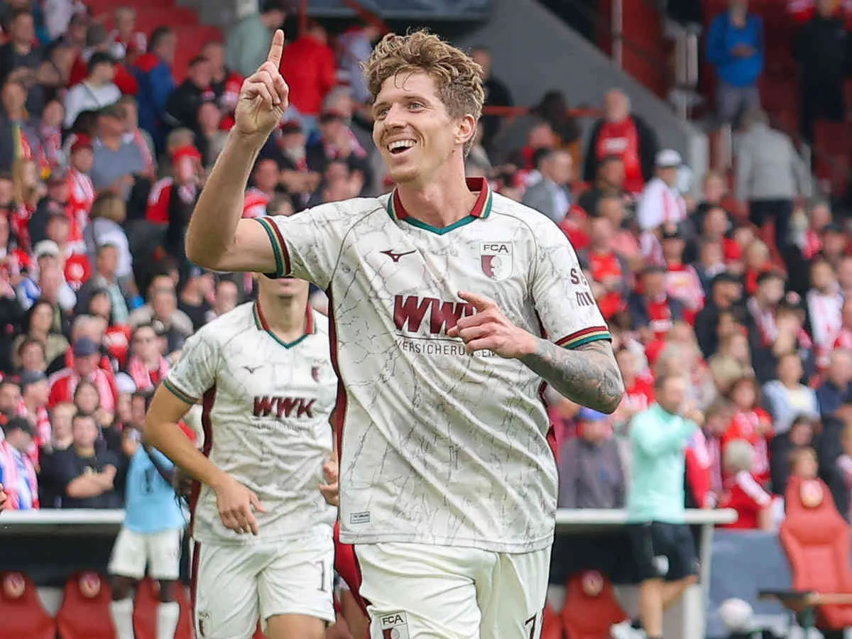 Augsburg-Profi Kristijan Jakic wechselt nach Griechenland