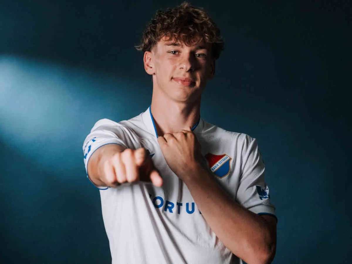 YB hat einen Abnehmer für sein Talent Rhodri Smith gefunden