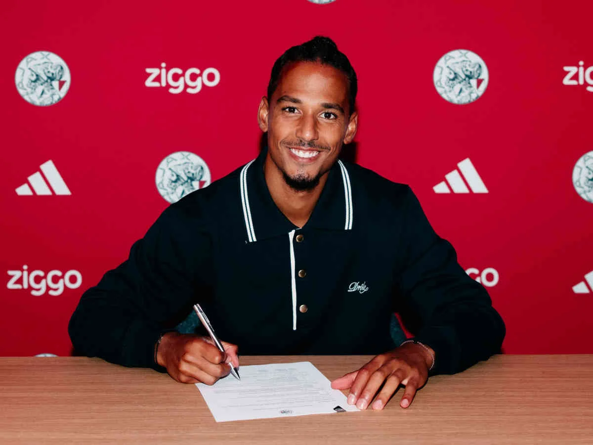 Die Unterschrift von Thilo Kehrer bei Ajax ist erfolgt