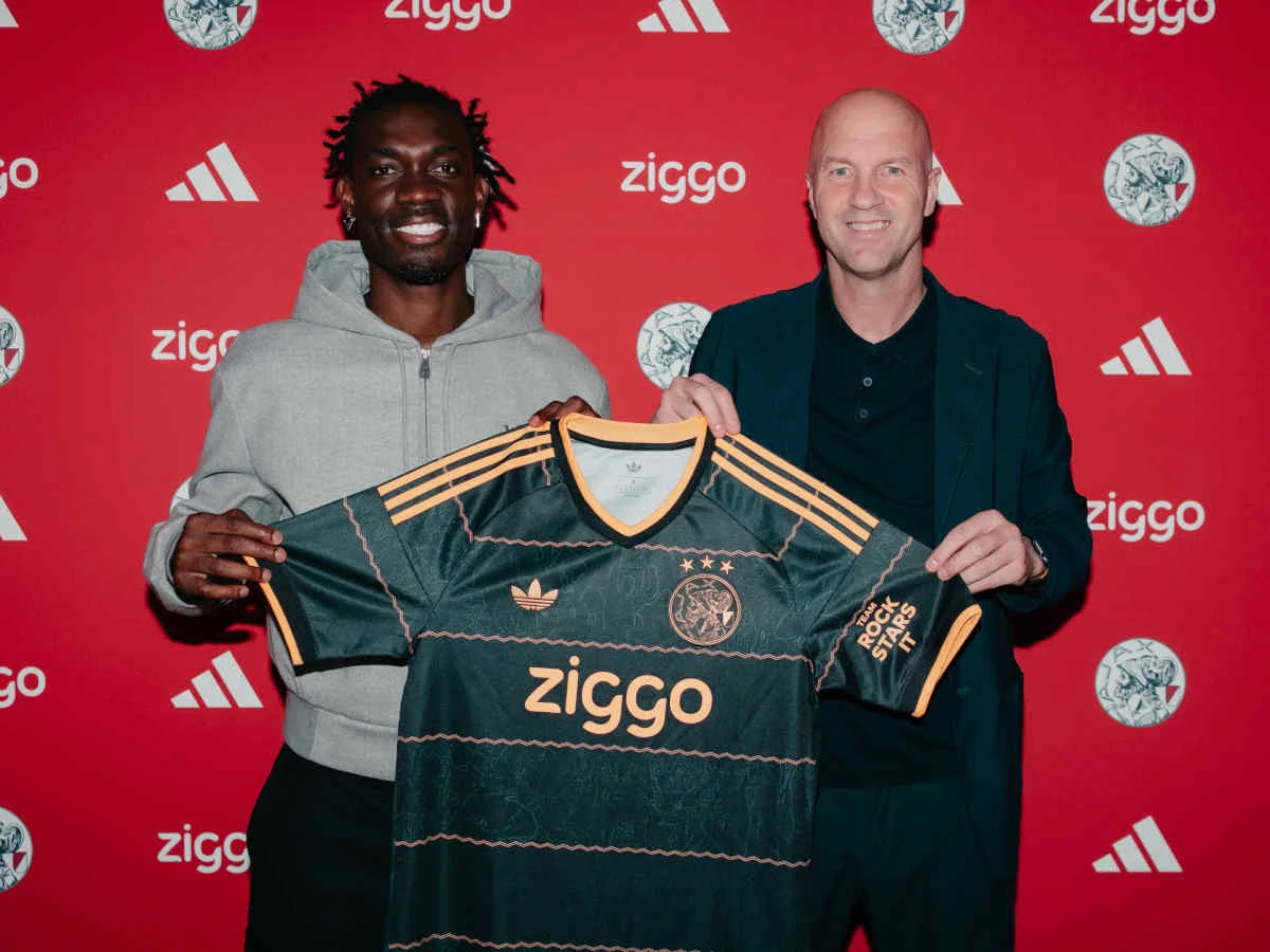 Ajax kriegt Yves Bissouma, für den Tottenham 30 Millionen zahlte, ablösefrei