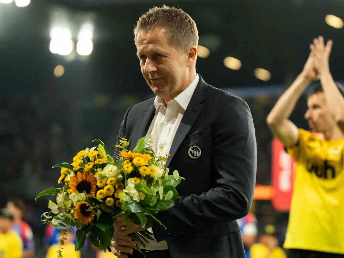 YB könnte dank Christoph Spycher eine Ablöse kassieren