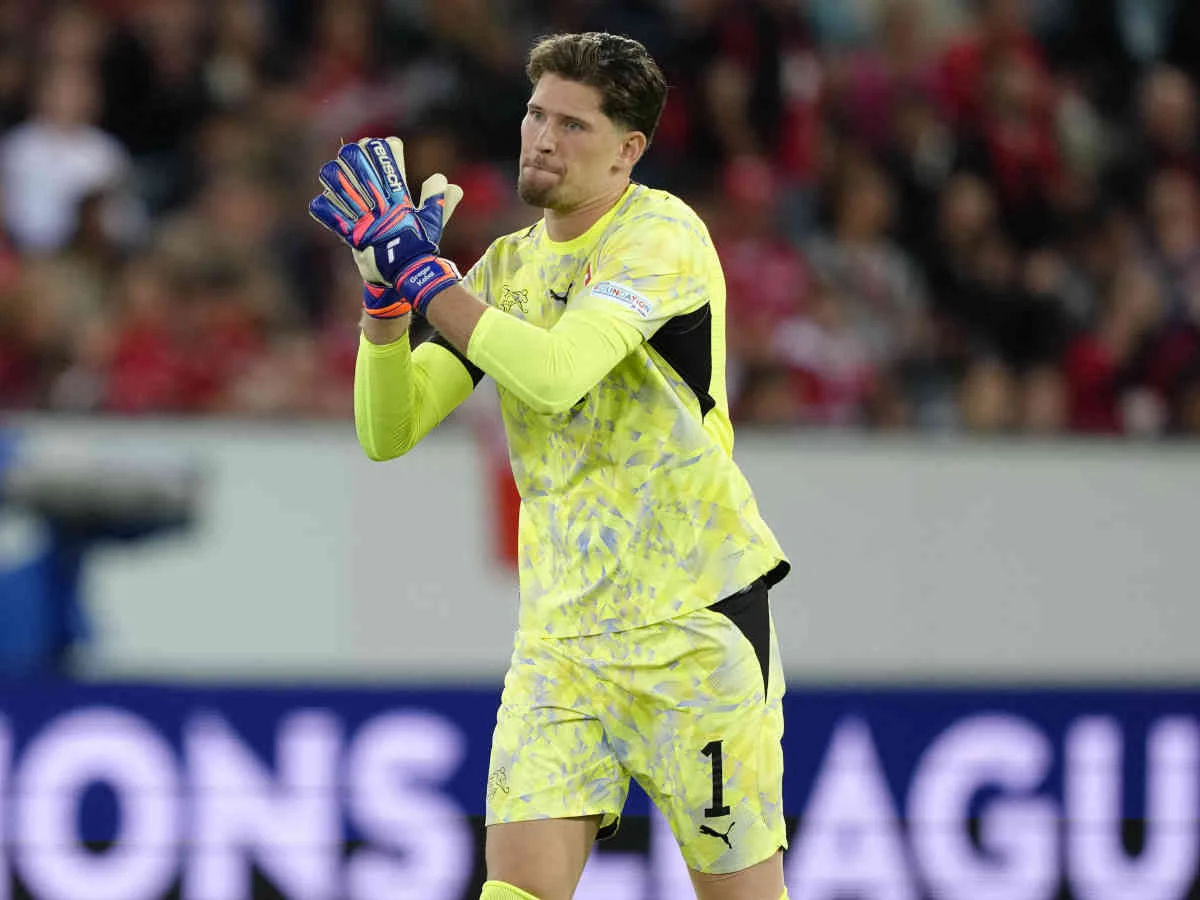 Gregor Kobel ist offen für Vertragsverlänerung beim BVB