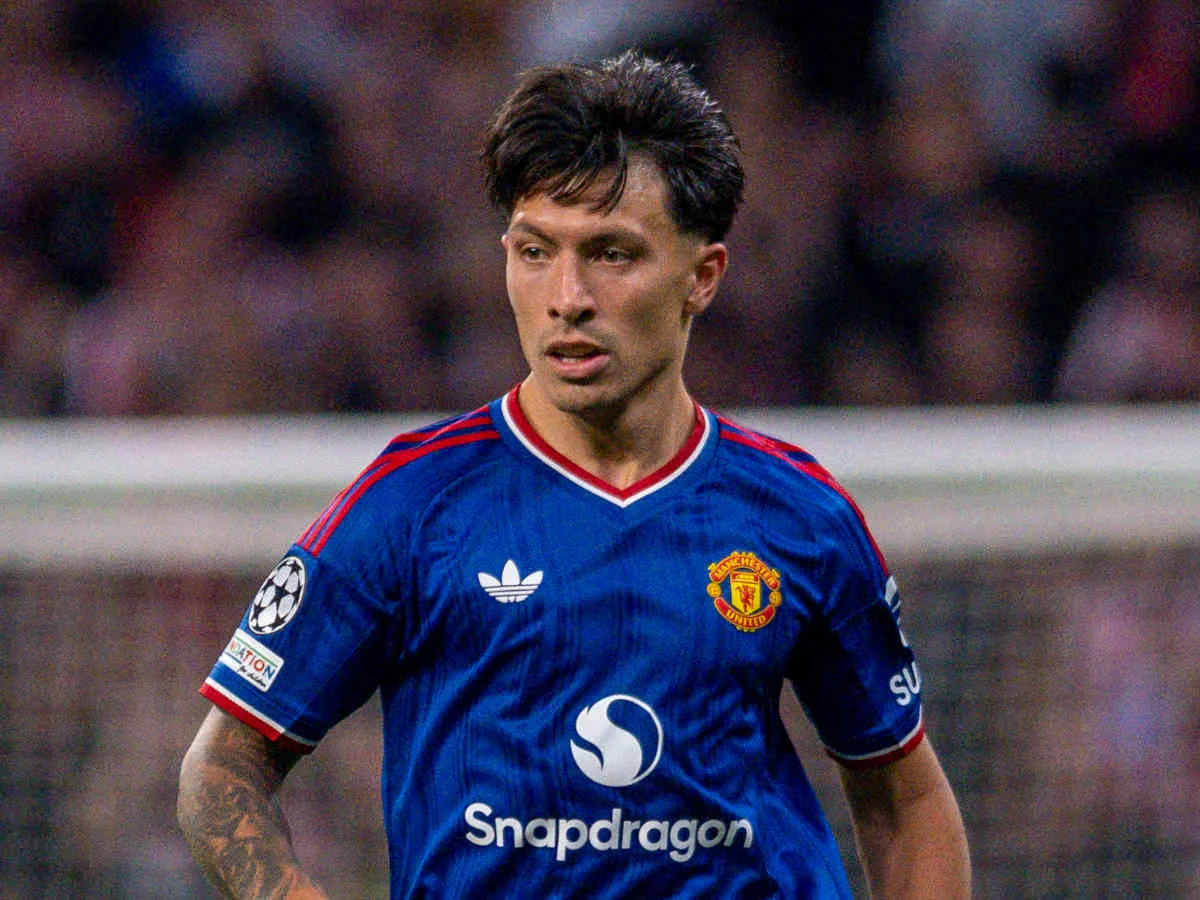 ManUtd-Verteidiger Lisandro Martínez kritisiert die eigene Klubleitung live im TV